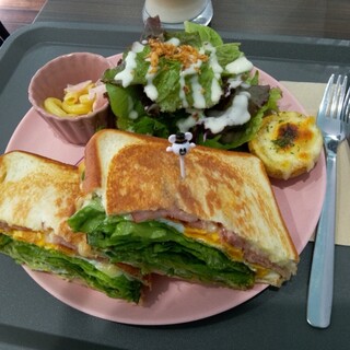 to 5 cafe_1