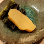 tonkatsu.jp - お漬け物。箸休めに有り難い。