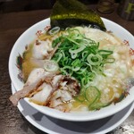 来来亭 - 塩ワンタン麺