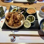 おにぎりと野菜のレストラン 千華 - 唐揚げランチ
