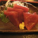 雑魚屋 - 焼魚（つぼ鯛）定食のお刺身