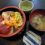 雑魚屋 - スペシャル海鮮丼￥1,000