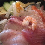 雑魚屋 - ワンコイン海鮮丼