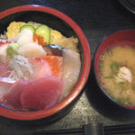 雑魚屋 - ワンコイン海鮮丼￥500