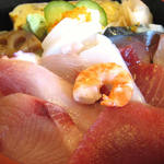 雑魚屋 - ワンコイン海鮮丼