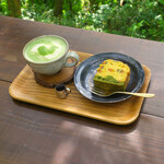 京屋茶舗 - ケｰキは抹茶ラテと一緒に｡