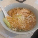 居酒屋 花萌葱 - 醤油ラーメン