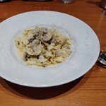 ストリート パスタ カンパニー - チーズたっぷりふりかかってます。海苔の風味がマッチ！