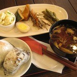 おにぎりプレート