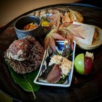 茜坂大沼 - 逆からの眺め。唐墨餅は目の前で炙って。栗の渋皮煮を揚げたものが、ご一緒様曰く「ばりくそ旨い」！