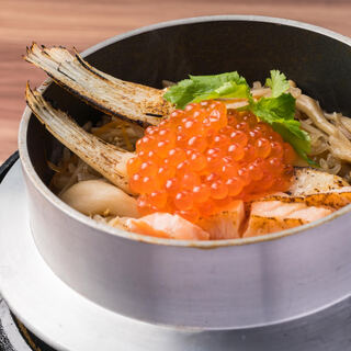 这是完美的结束用餐的方式◎另一道招牌菜“长滨家的鸡肉锅饭”