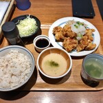 下北しずる - 鶏のから揚げランチ 880円