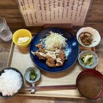 ごはんや ふくつぎ - 日替ランチ（唐揚げマヨ）　¥890