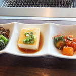 牛兵衛 - 小鉢３種