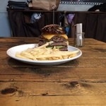 ハングリー ヘブン - 小さく見えますが 2013/10/27