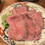肉の葡萄屋 - ローストビーフ(SALEで¥500)