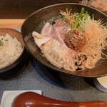 鯛担麺専門店 抱きしめ鯛 - 鯛坦麺汁なしランチセット(1,100円)辛さ3