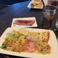 XEX TOKYO / Salvatore Cuomo Bros. - 