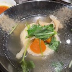 栞   - 