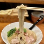 Mendou Nishiki - 麺はストレートの細麺