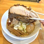 人類みな麺類 - 重すぎてなかなか箸で持ち上がりません