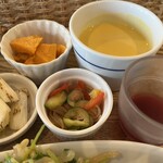 G831 Natural Kitchen & Cafe - 