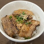 Menya Ibuki - 炙り豚チャーシュー丼