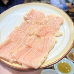 炭火焼肉ホルモンさわいし - 