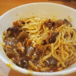 RAMEN ガモウスマイル - どて焼きまぜそば