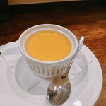 Bisutoro Rampu - お通しの洋風茶碗蒸し