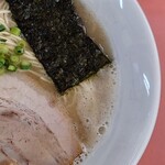 煮干しらーめん にぼにゃん - チャーシューととんこつラーメン✨