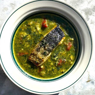 お酒のすすむ夜にたまらない、お酒と共に最高なこだわり料理。