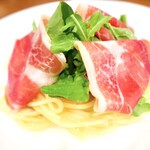 Prosciutto and arugula olive oil sauce