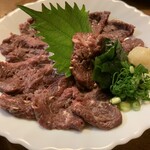 食彩厨　たなか - とろクジラの造り