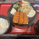 嘉文 - アジフライ定食