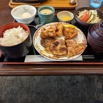 SWAN - 生姜焼きと唐揚げの定食