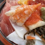 Sushi Tomi - ちらし寿司