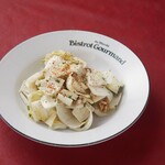 Endive and blue cheese roasted nut salad