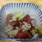 とん八 - まぐろ納豆 450円(税込)(2023年10月18日撮影)