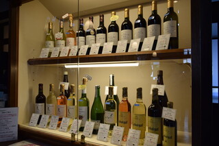 MARUFUJI WINERY - 店内