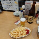大衆酒場 富士山 - ポテトフライをチビチビと!…