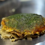 Hiroshima Okonomiyaki Teppanyaki Maechan - 「ルビッチ焼き」 野菜･豚肉･玉子・イカ天  1,200円 (^O^)❒’’