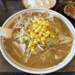 彩華飯店 - みそタンメン