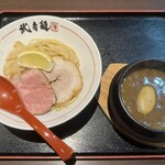 三麺流 武者麺 - つけ麺