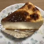 る・菓壇 - 【バスク焼きチーズケーキ】