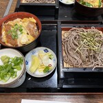 Mendokoro Nozaki - ミニカツ丼とざる蕎麦セット（950円）