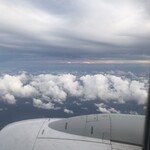 YONA YONA BEER WORKS - 着陸10分前くらいの雲海