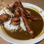 辛来飯 - チキンとウインナー2本カレー　1,070円