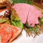 地鶏の里 永楽荘 - ロースとカルビ