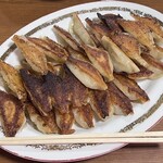 今池呑助飯店 - 11.呑助特製餃子500円×5